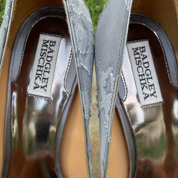 Badgley Mischka stiletto heels silver textile metallic5” Event Wedding peep toe - Picture 2 of 12